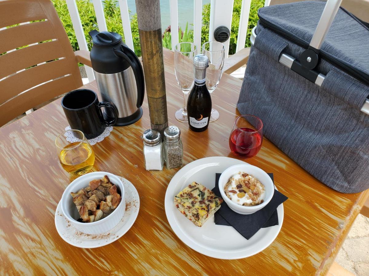 The Lakehouse Inn Geneva المظهر الخارجي الصورة