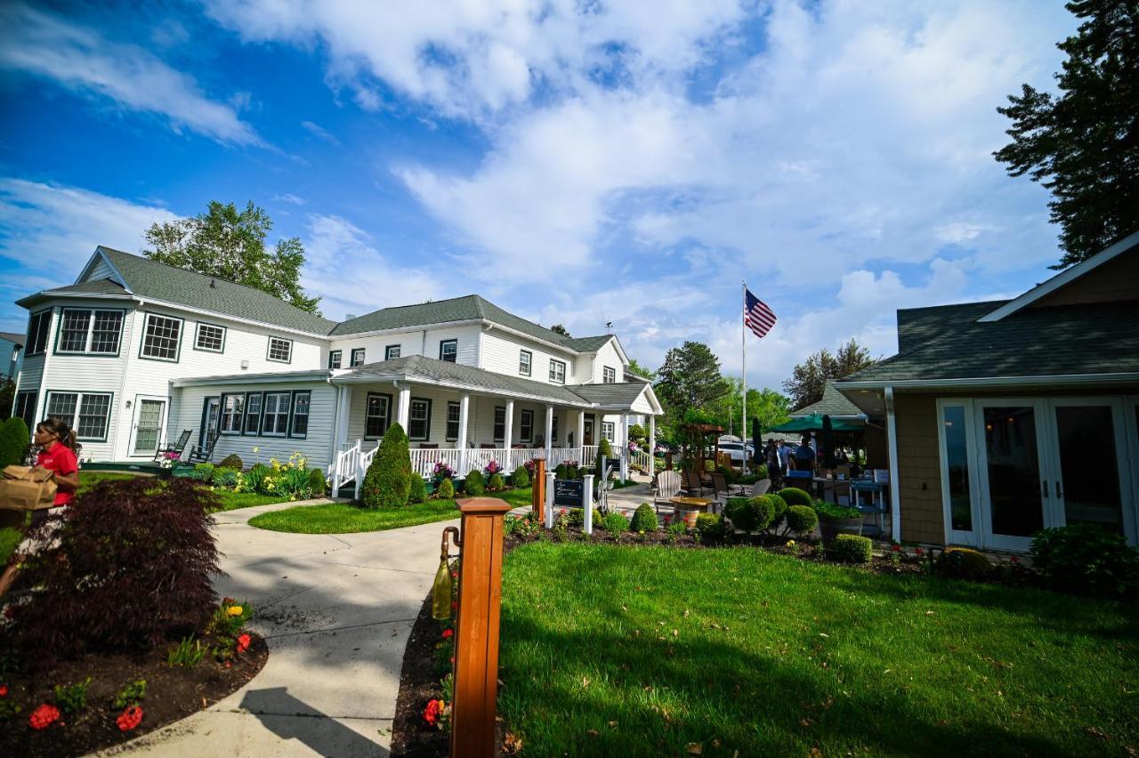 The Lakehouse Inn Geneva المظهر الخارجي الصورة